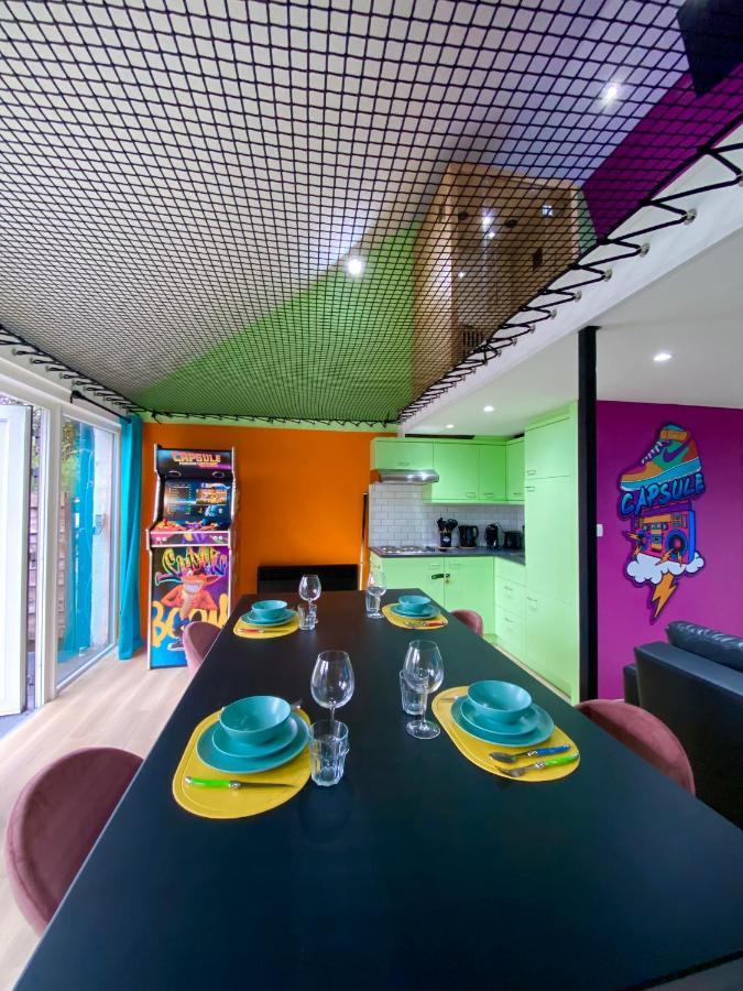 Capsule Forever Young - Jacuzzi - Sauna - Billard - Arcade De Jeux - Netflix & Home Cinema - Ping Pong Hastiere-par-dela Экстерьер фото